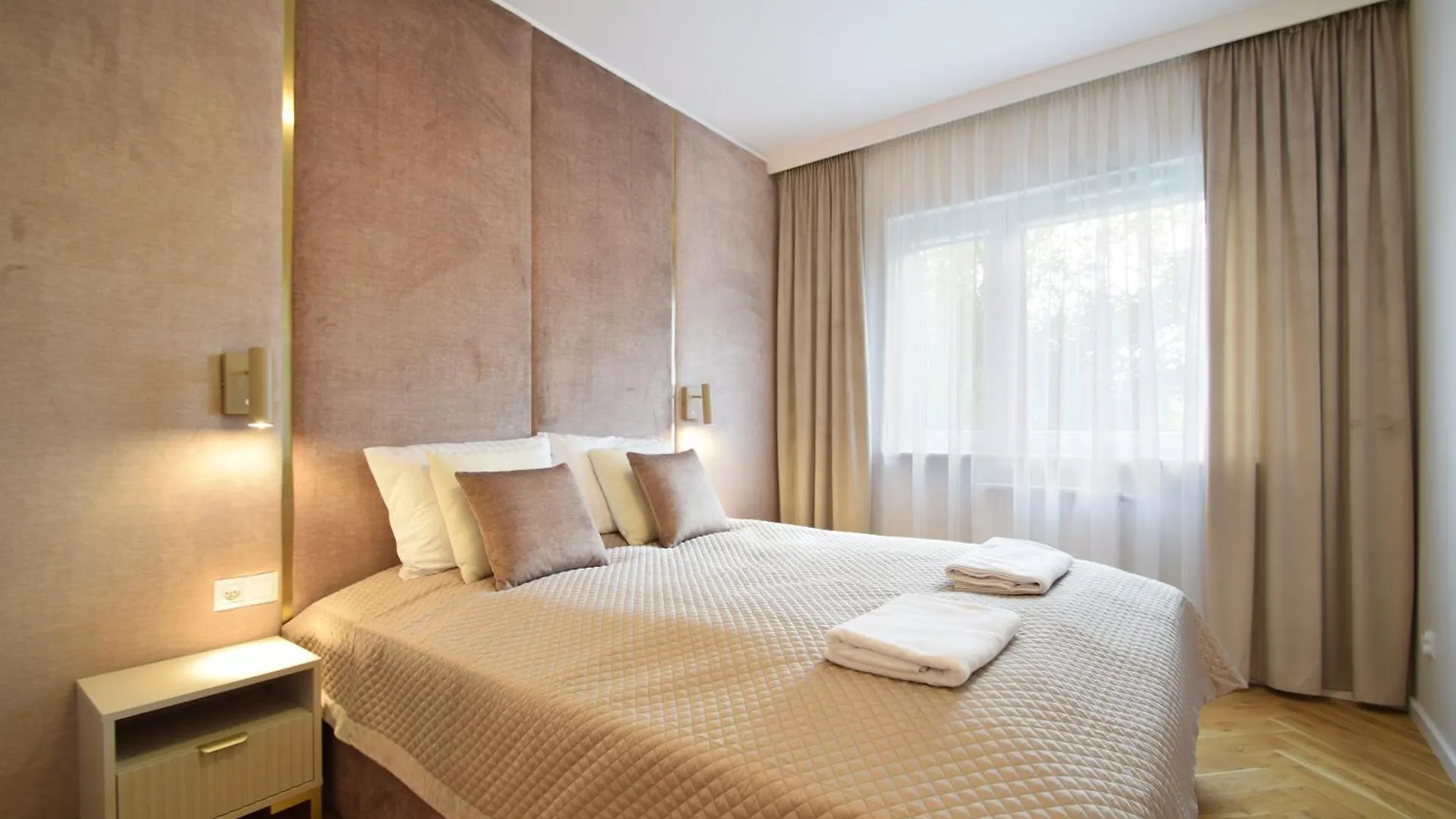 Apartament Premium Black&White By Lookap Poznan